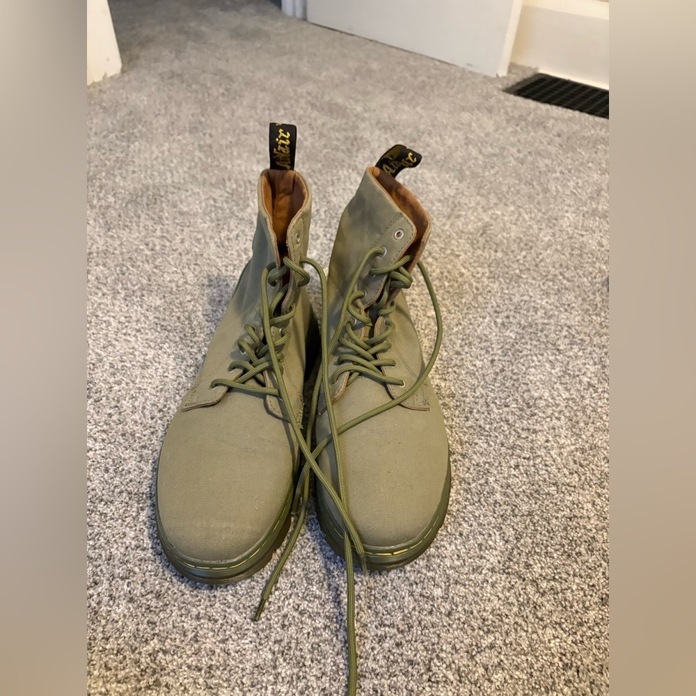 Dr. Martens Green Combs Men's Boots Size 12